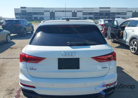 2021 Audi Q3 Premium 45 Tfsi S Line Quattro Tiptronic z USA, uszkodzony, nr VIN WA1DECF35M1037187